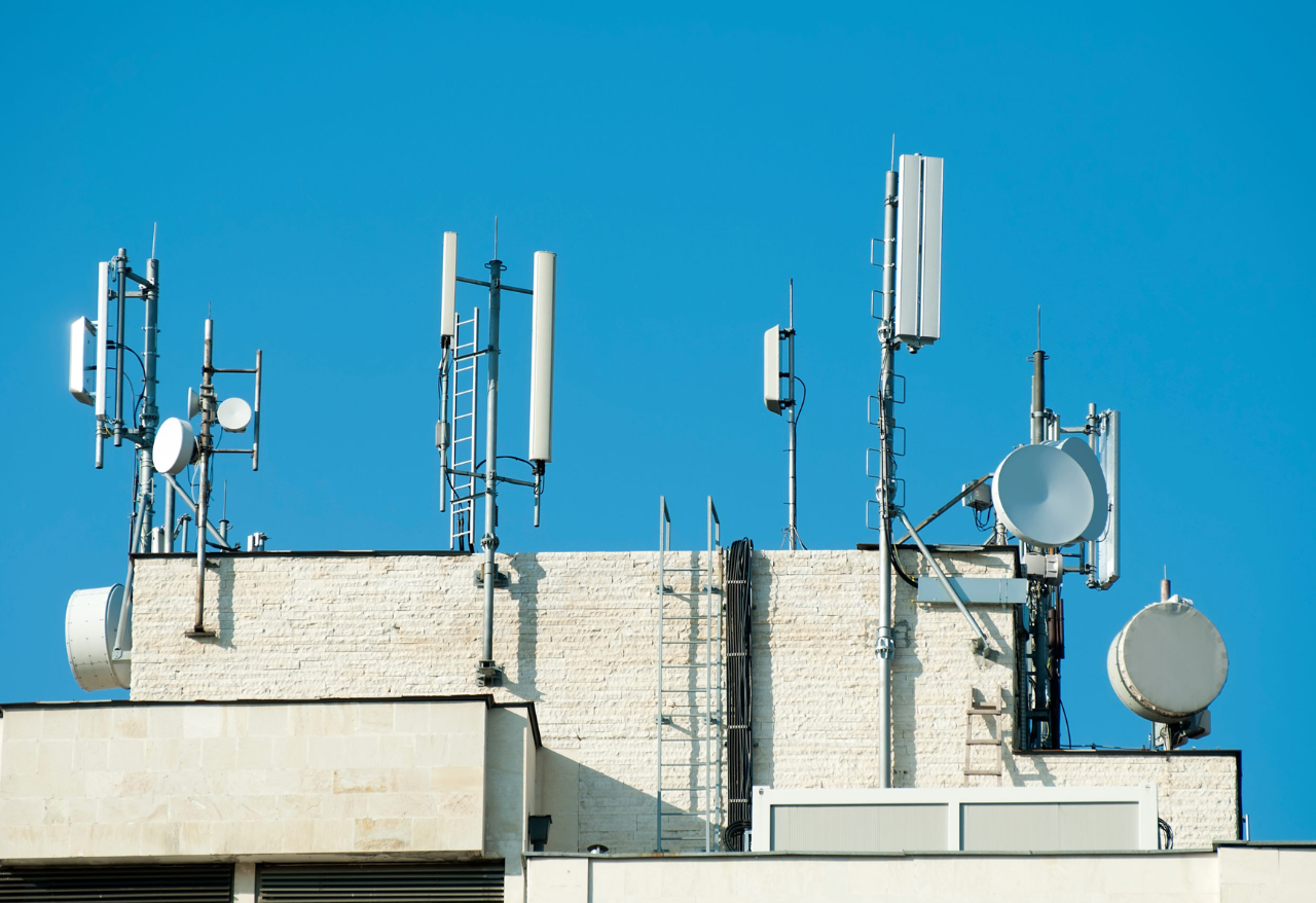Rooftop antenna infrastructure